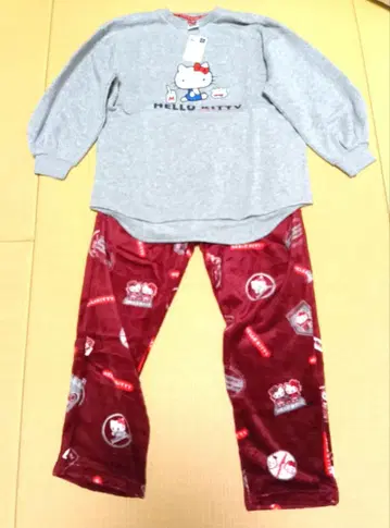 미사용 헬로키티 룸웨어 M 사이즈 그레이 가을/겨울