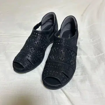 [미스쿄코] 힐 샌들 24.0 4E