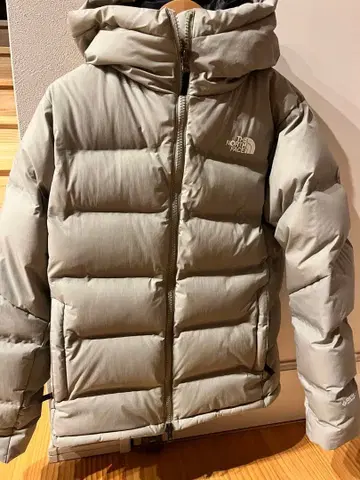THE NORTH FACE 다운 자켓 라이트 그레이 빌레이 파카
