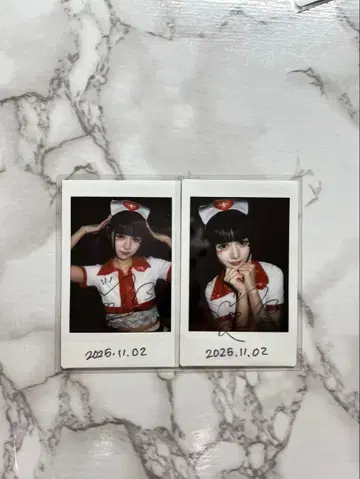 Pretty Chuu 시라사키 리코. 짱 폴라로이드