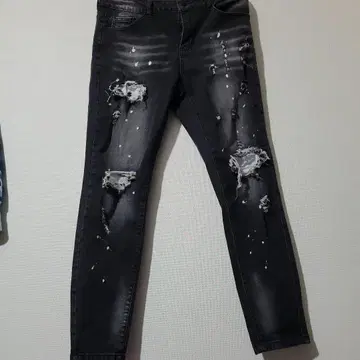 usdrip ukdrip 블랙 데님 M 사이즈 데미지 가공 가격 인하