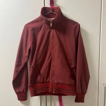 PUMA 빨간색 점퍼 M