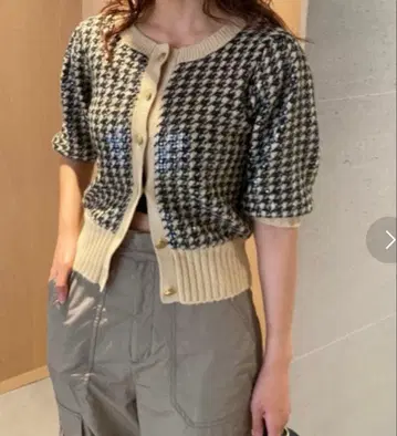 스팽글 자수 가디건