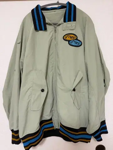 계속 한밤중이면 좋을 텐데 테크노푸어 버시티 자켓 XL