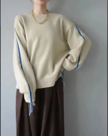 lumier 배색 스티치 프린지 니트 풀오버 아이보리 뤼미에