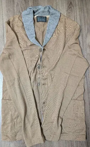 투모로우랜드 BLUEWORK 가디건 일본제 클리닝 완료