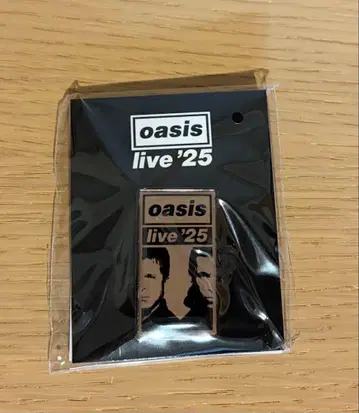 [ 새상품 ] oasis live '25 핀 배지