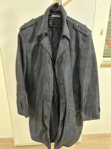 [ 정가 3만 엔 ] Tenoras 카모 패턴 트렌치코트