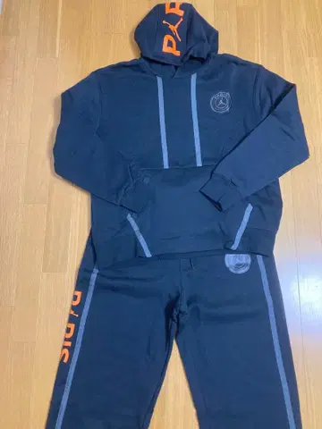새상품 PSG Jordan 맨투맨 상하의