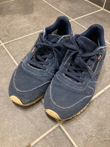 리복 클래식 스니커즈 네이비 여성용