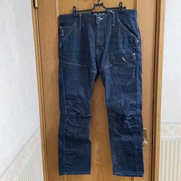 G-STAR 다크 블루 데님 스트레이트 팬츠 33인치