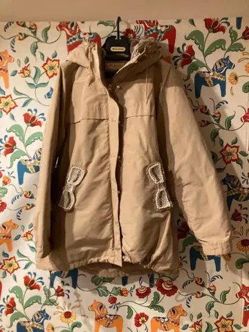 프랑슈리페 후드 부착 아우터 베이지