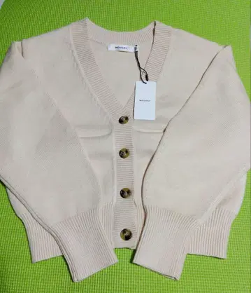 MOUSSY 아이보리 가디건 프리 사이즈