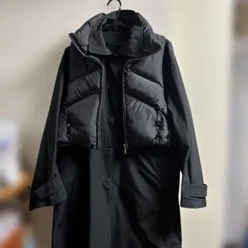 다운 베스트 포함 블랙 롱 코트 봄/가을/겨울 3시즌 사용 가능