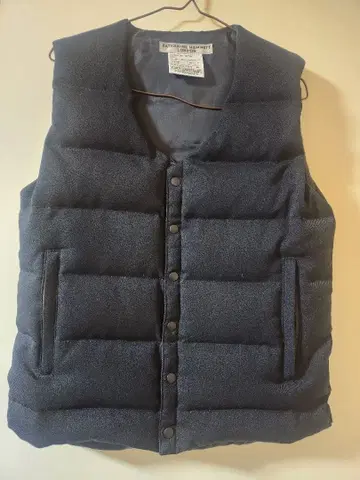 KATHARINE HAMNETT 다운 베스트 M 사이즈 블랙