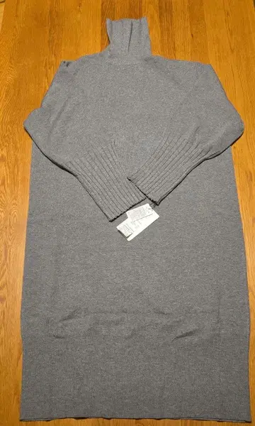 터틀넥 니트 원피스