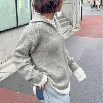 새상품 언그리드 하프 지퍼 루즈 니트