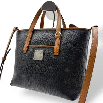 MCM 숄더백 2way 가죽 블랙 계열 금장 장식 로고 올 패턴