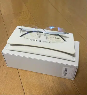 2000 Archives 안경 실버 프레임리스