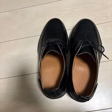 WYM LIDNM 가죽 신발