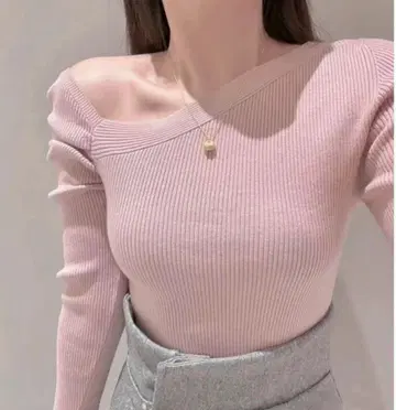 [새상품급] Sustainable 아지메 개더 니트 풀오버 SNIDEL