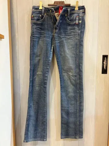 여성용 EDWIN 청바지