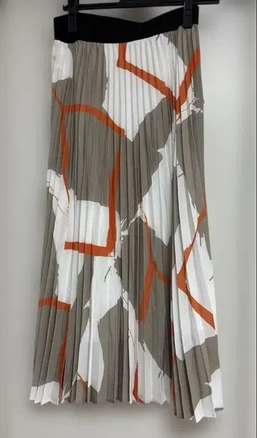 택 포함 새상품 야마다야 페넬 패턴 플리츠 스커트