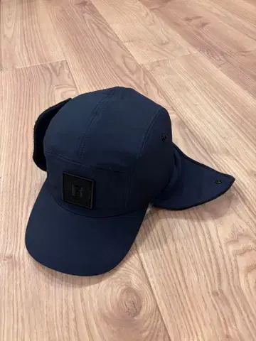 플리스 이어 플랩 제트 캡 BRG243MA0