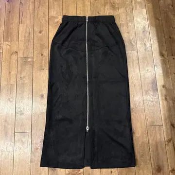 JEANASIS 블랙 스웨이드풍 타이트 스커트 앞 지퍼