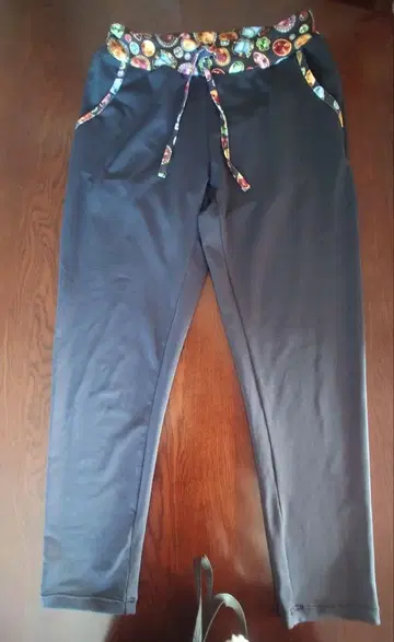 MIKANO 조거 팬츠 블랙 M 사이즈