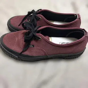 VANS 버건디 캔버스 스니커즈