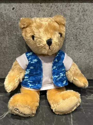 렉서스 카모 패턴 베스트 봉제 인형