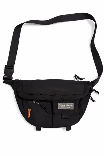 나일론 소재 블랙 바디백