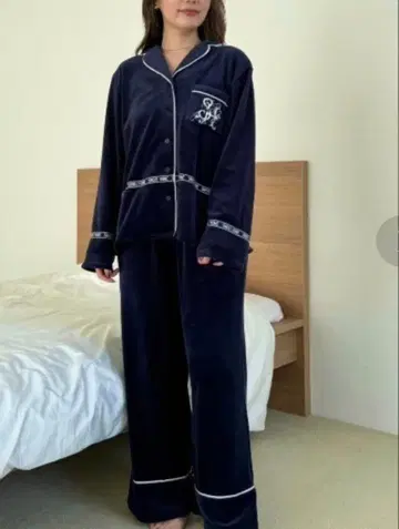 스나이델 홈 [ SilkyFleece ] 오픈 카라 셔츠 팬츠 세트