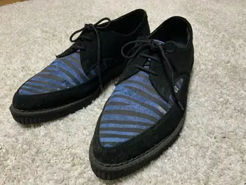 파랑과 블랙 스트라이프 캐주얼 슈즈