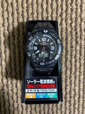 솔라 전파 시계 LED 라이트 탑재