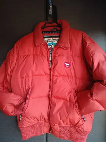 Abercrombie and Fitch 다운 자켓 S 레드