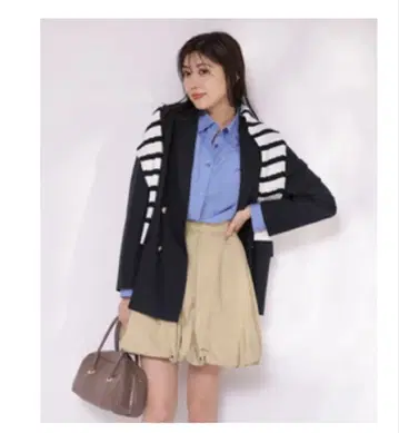 Mystrada 벌룬 미니 스커트 베이지