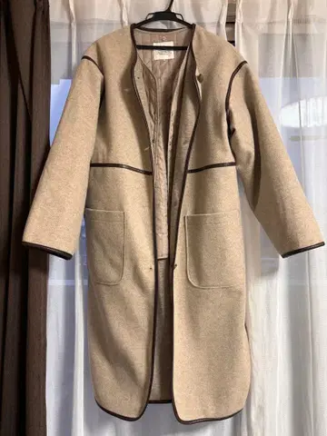 ikka 베이지 롱 코트