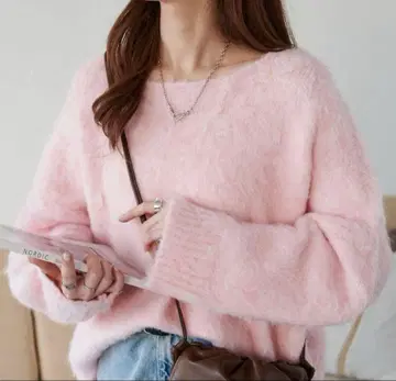 discoat 샤기 풀오버 핑크 니트