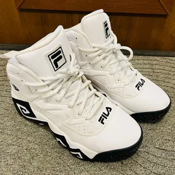 휠라 매쉬번 화이트 26.0cm 스니커즈 신발 하이컷