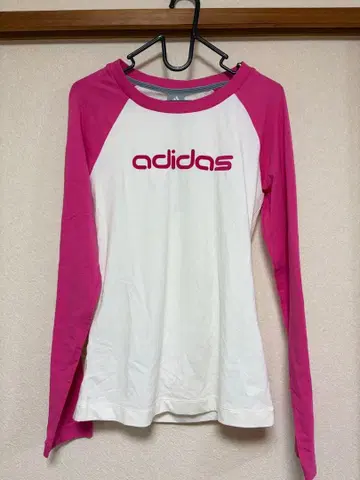 adidas 래글런 슬리브 T셔츠 M 사이즈