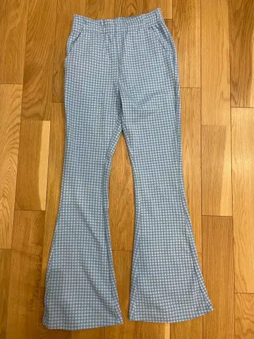 X-girl 스카이블루 체크 플레어 팬츠