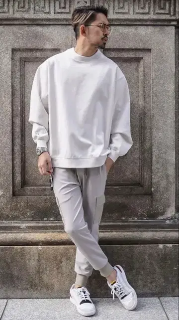 EUROKENVY Premium over sweatshirt 오프 베이지