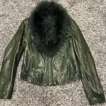 다크 그린 가죽 자켓 퍼 카라 부착