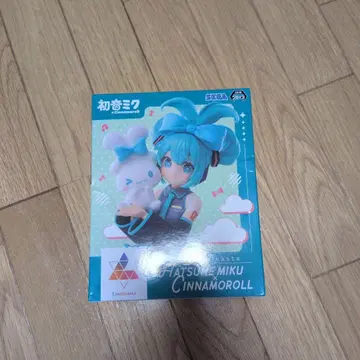 [ 미사용 새상품 ] 하츠네 미쿠 x 시나모롤 Luminasta 피규어