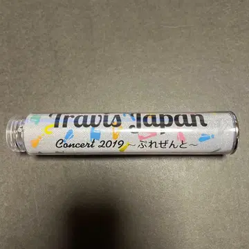 TravisJapan 선물 응원봉 탑