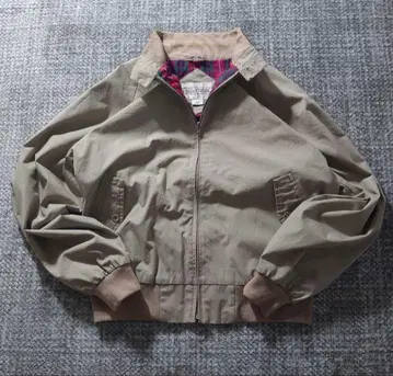 베이지 집업 점퍼