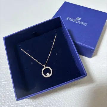 [ 새상품급 ] SWAROVSKI Creativity 펜던트 목걸이