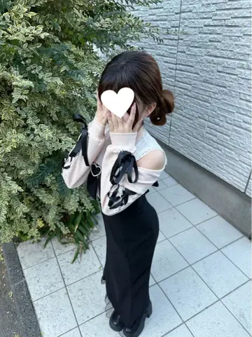 엘레강트한 일본풍 오프숄더 긴팔 드레스